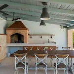 Rustic Peran With Outdoor Pool In Tinjan